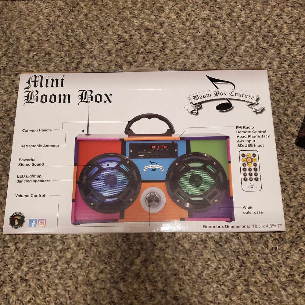 Mini Boom Box